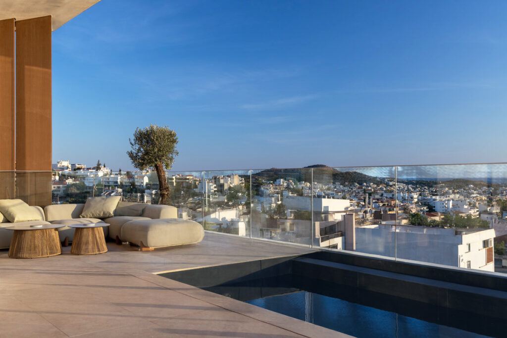 021_7983_ario_20241015-1